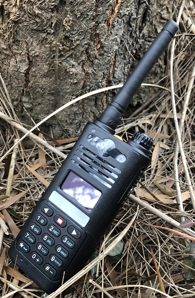 I-Manet-Handheld-Radio